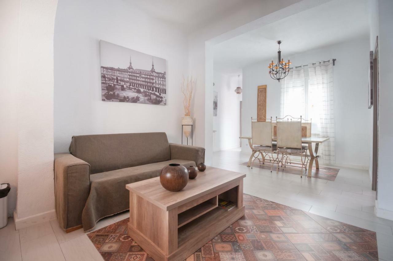 Apartamento 6 Mirasierras Madrid Exterior foto